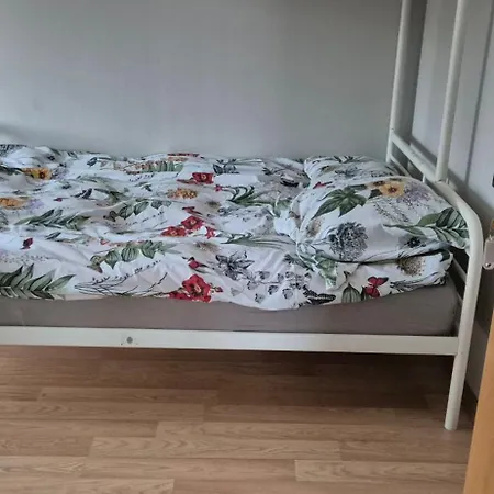 Lotta Autobus Na Targi Mtp, Darmowy Parking, Samodzielny Meldunek * Poznaň