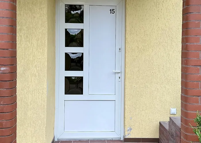 Lotta Autobus Na Targi Mtp, Darmowy Parking, Samodzielny Meldunek 波兹南