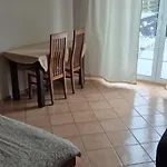 Lotta Autobus Na Targi Mtp, Darmowy Parking, Samodzielny Meldunek