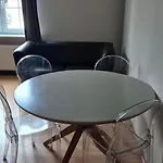 Penzion Lotta Autobus Na Targi Mtp, Darmowy Parking, Samodzielny Meldunek Poznaň