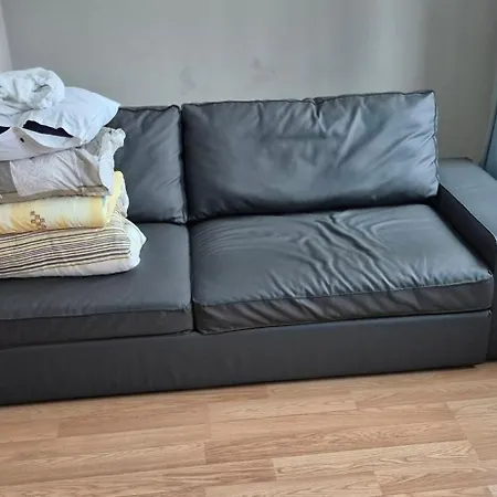 Pensjonat Lotta Autobus Na Targi Mtp, Darmowy Parking, Samodzielny Meldunek *