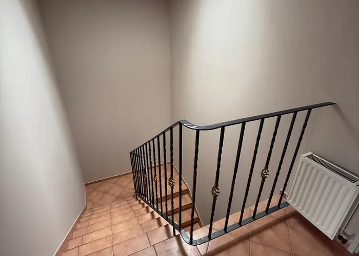 Lotta Autobus Na Targi Mtp, Darmowy Parking, Samodzielny Meldunek Познань