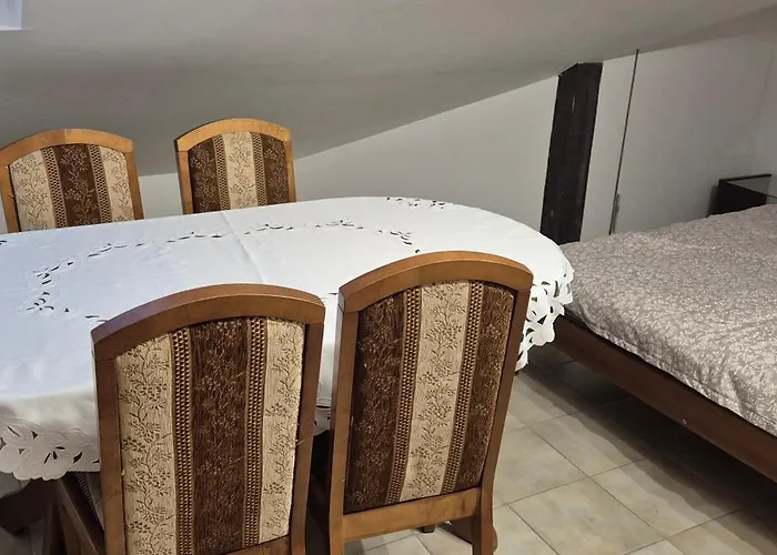 Pensjonat Lotta Autobus Na Targi Mtp, Darmowy Parking, Samodzielny Meldunek *