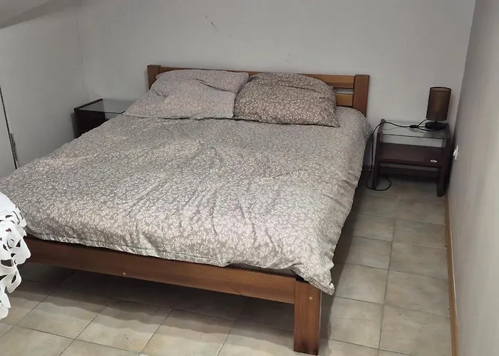 Lotta Autobus Na Targi Mtp, Darmowy Parking, Samodzielny Meldunek Pensjonat *