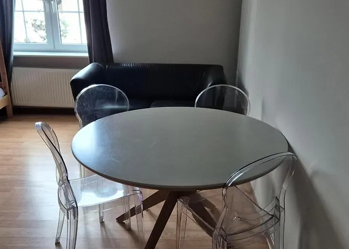 Pensjonat Lotta Autobus Na Targi Mtp, Darmowy Parking, Samodzielny Meldunek Poznań